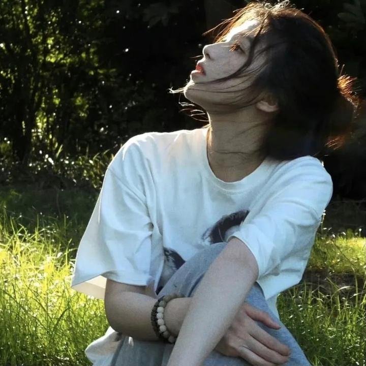白色荣光